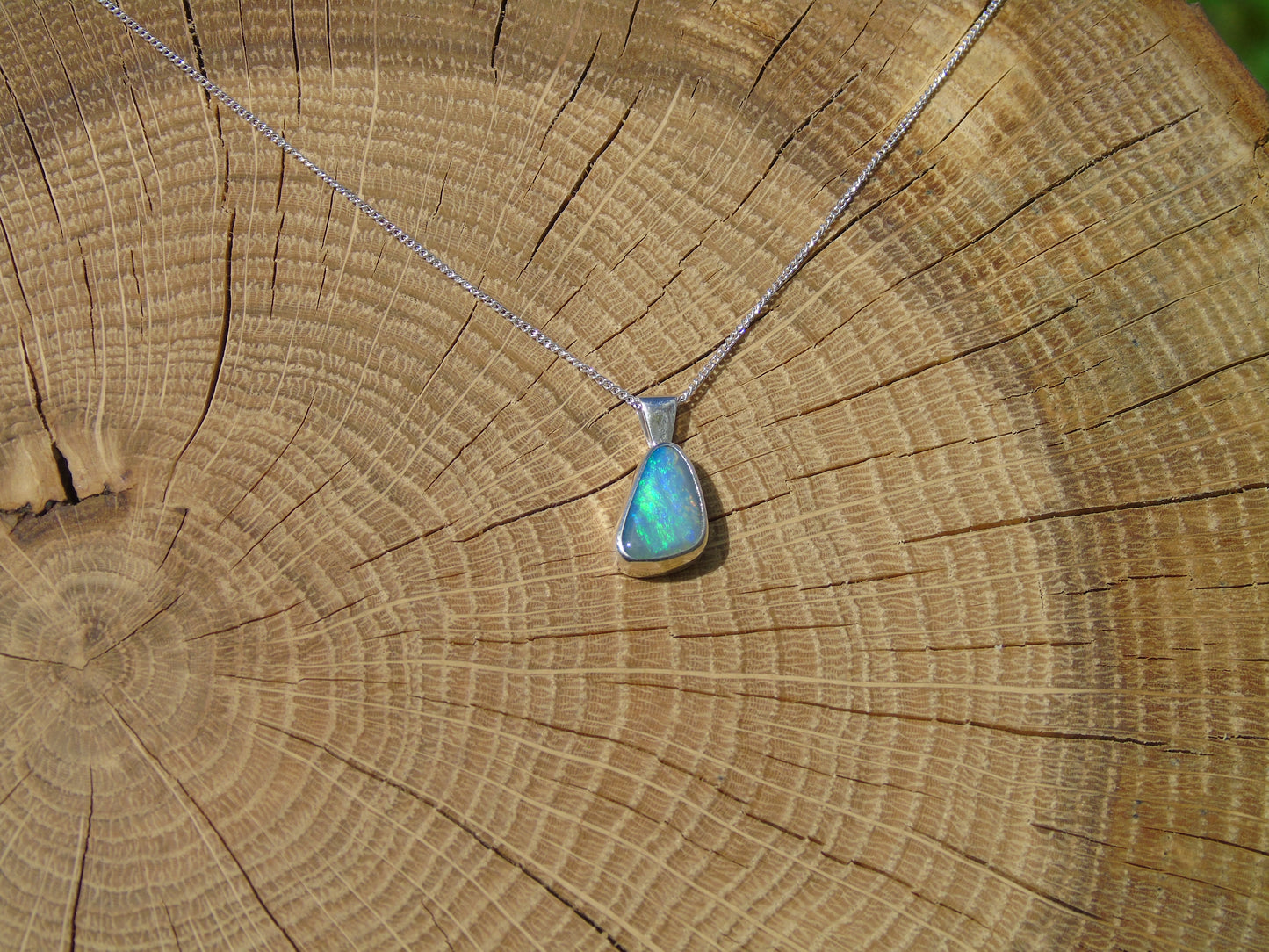 Coober Pedy doublet silver pendant