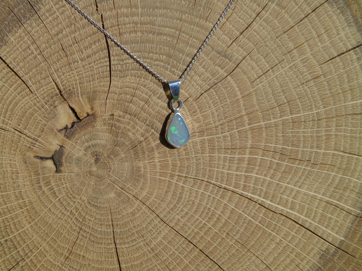 Coober Pedy opal silver pendant