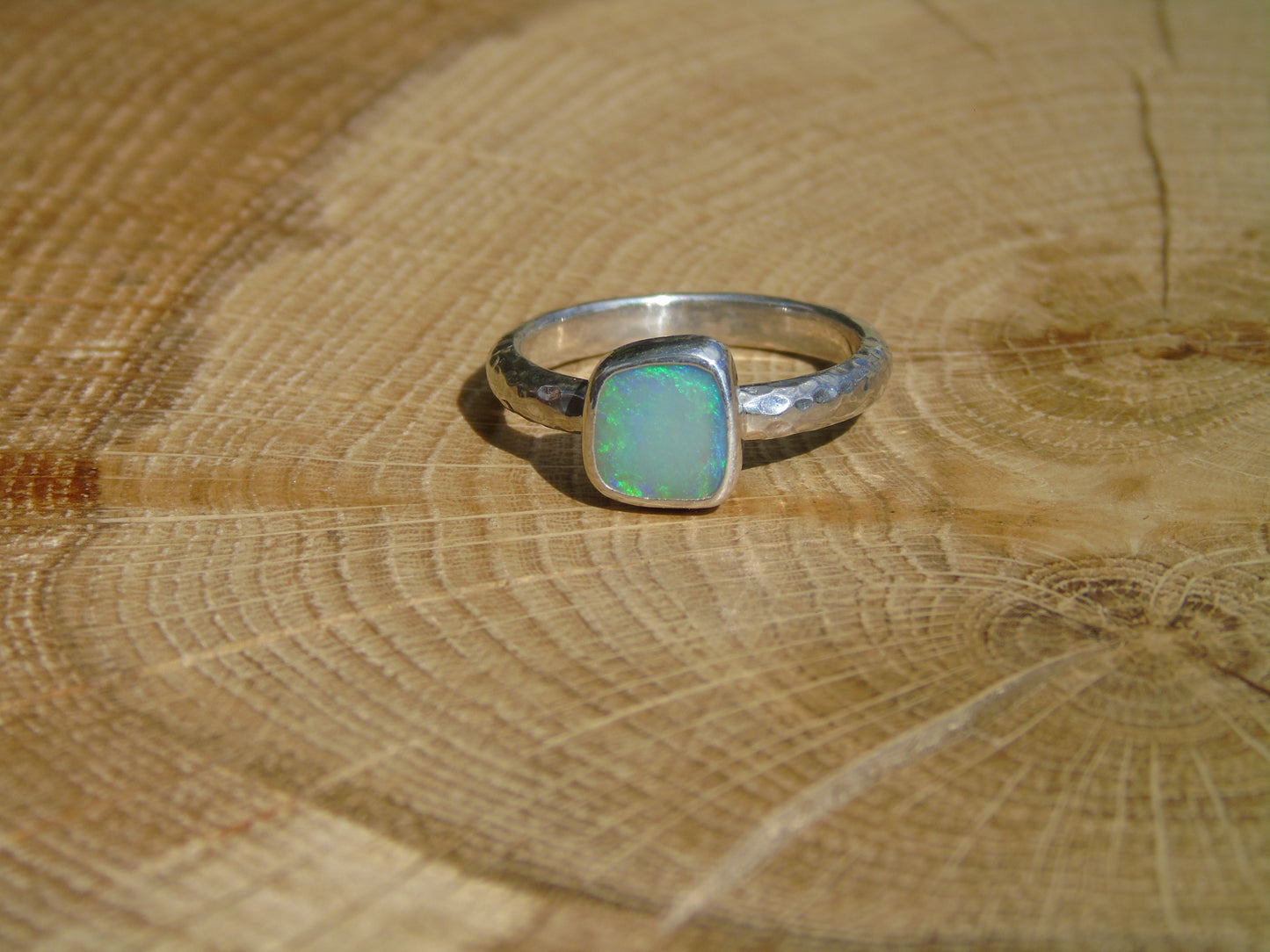 Opal ring, size P-1/2