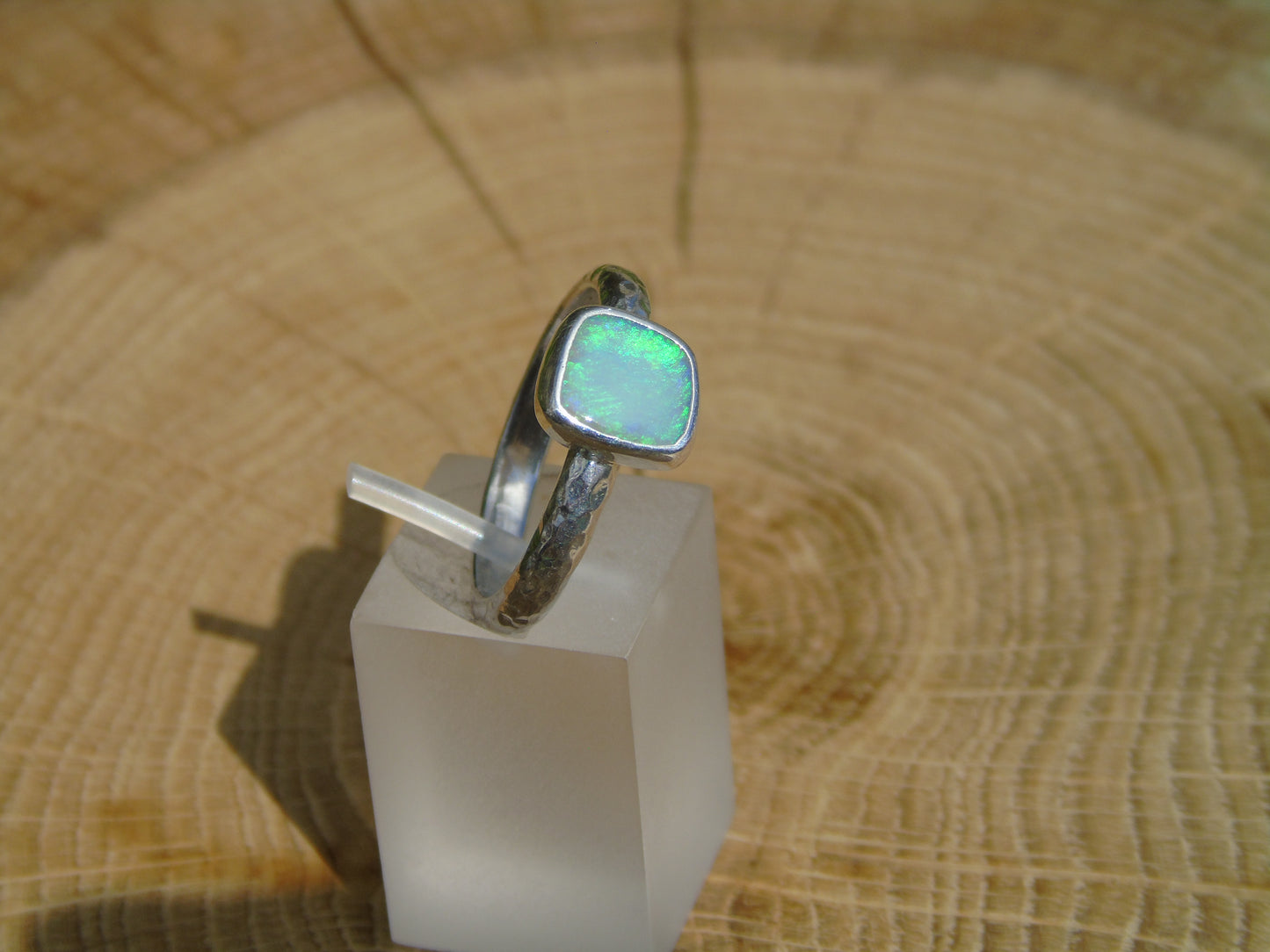 Opal ring, size P-1/2