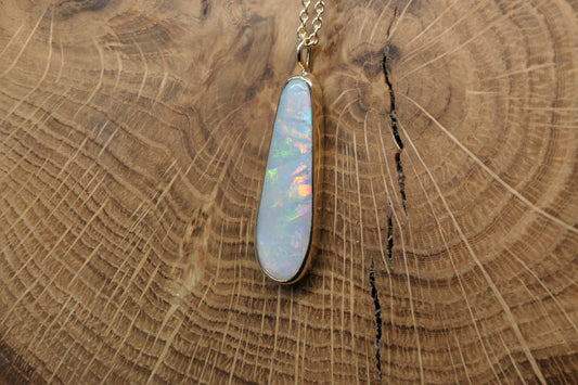 18k gold opal pendant