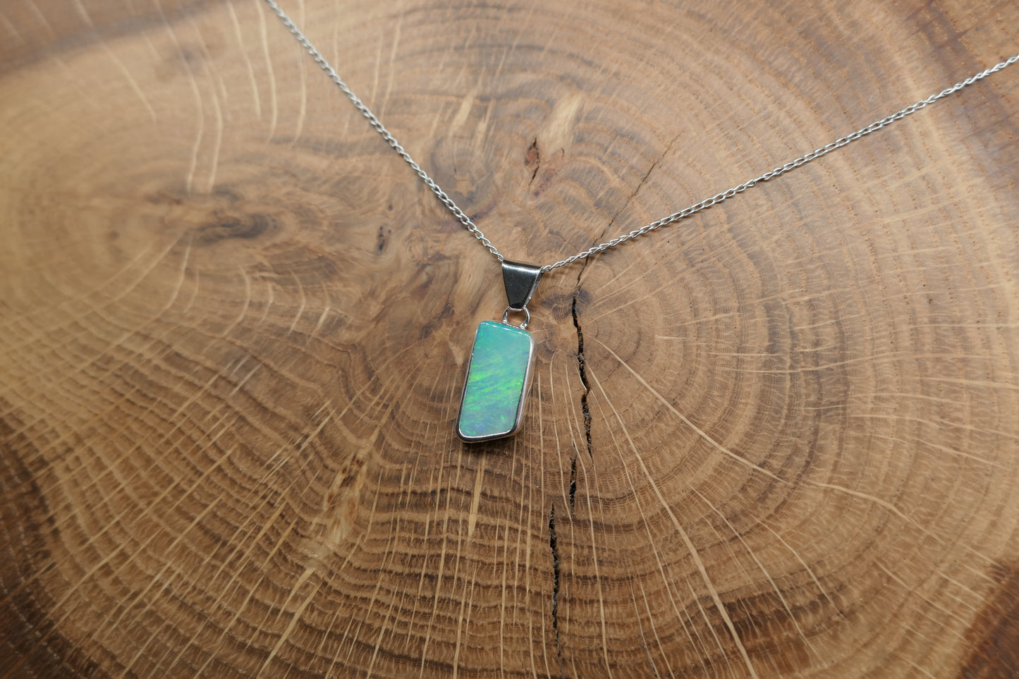Silver Mintubi opal pendant
