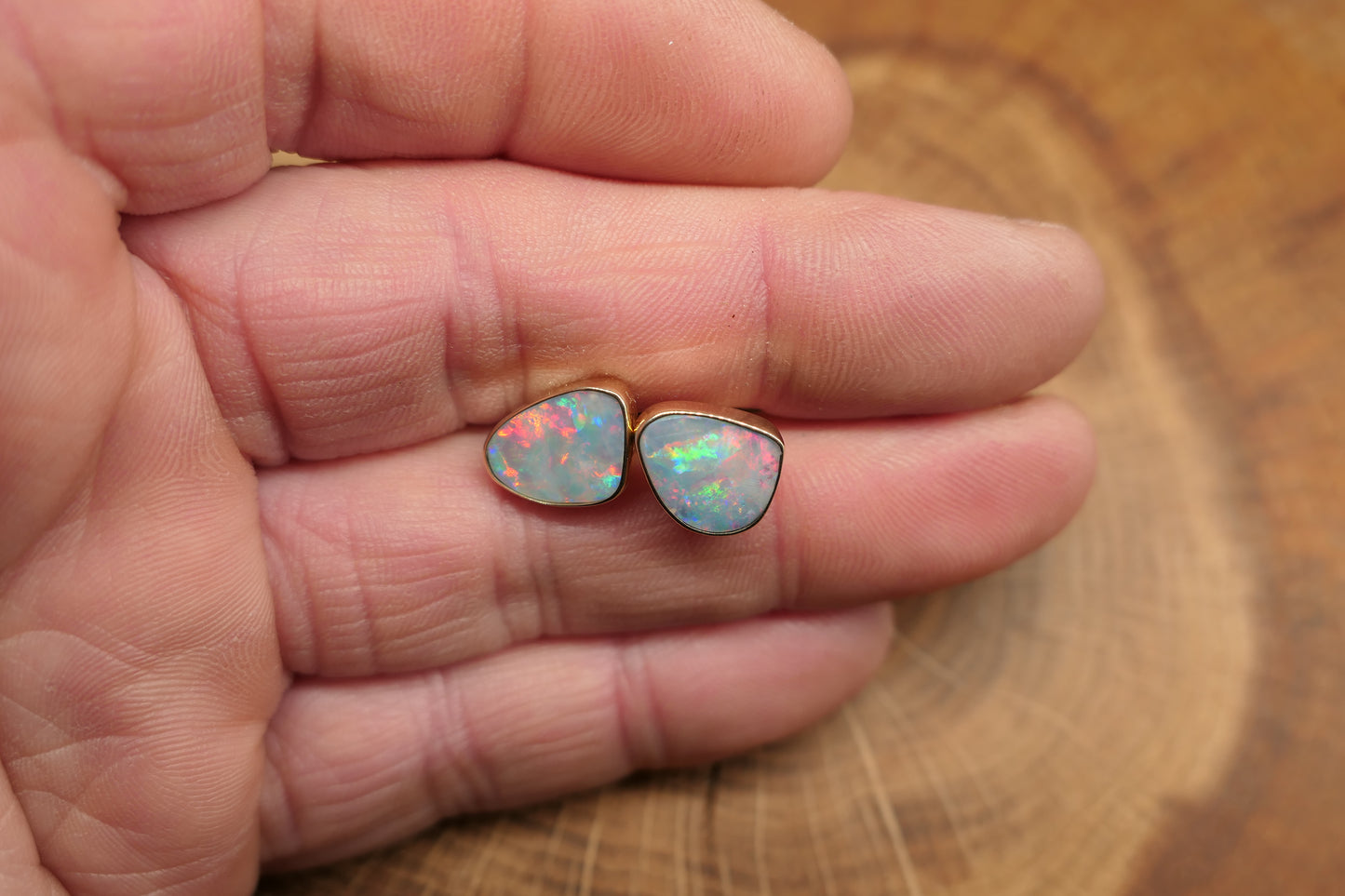 9k gold opal cufflinks