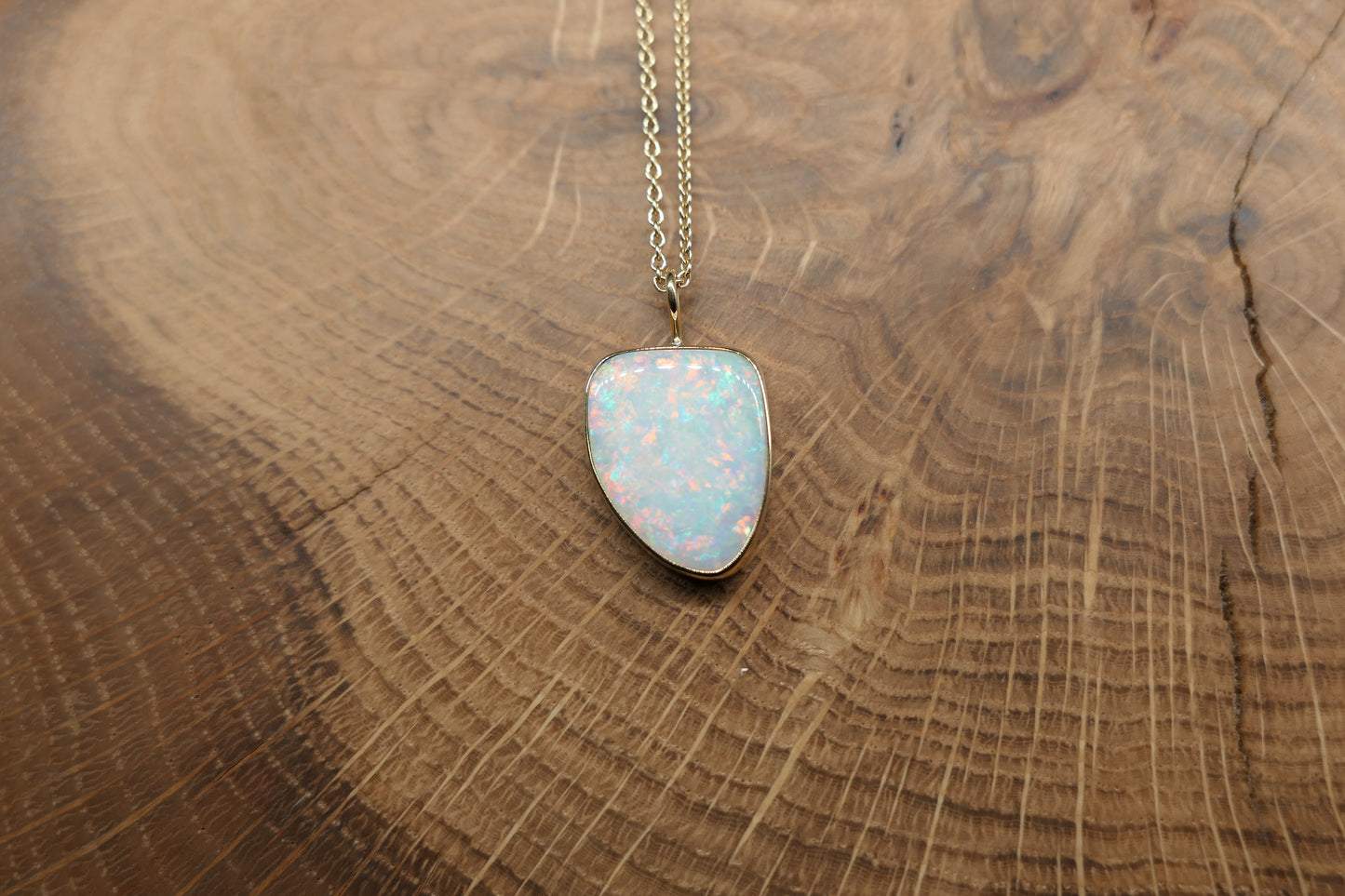 18k gold opal pendant
