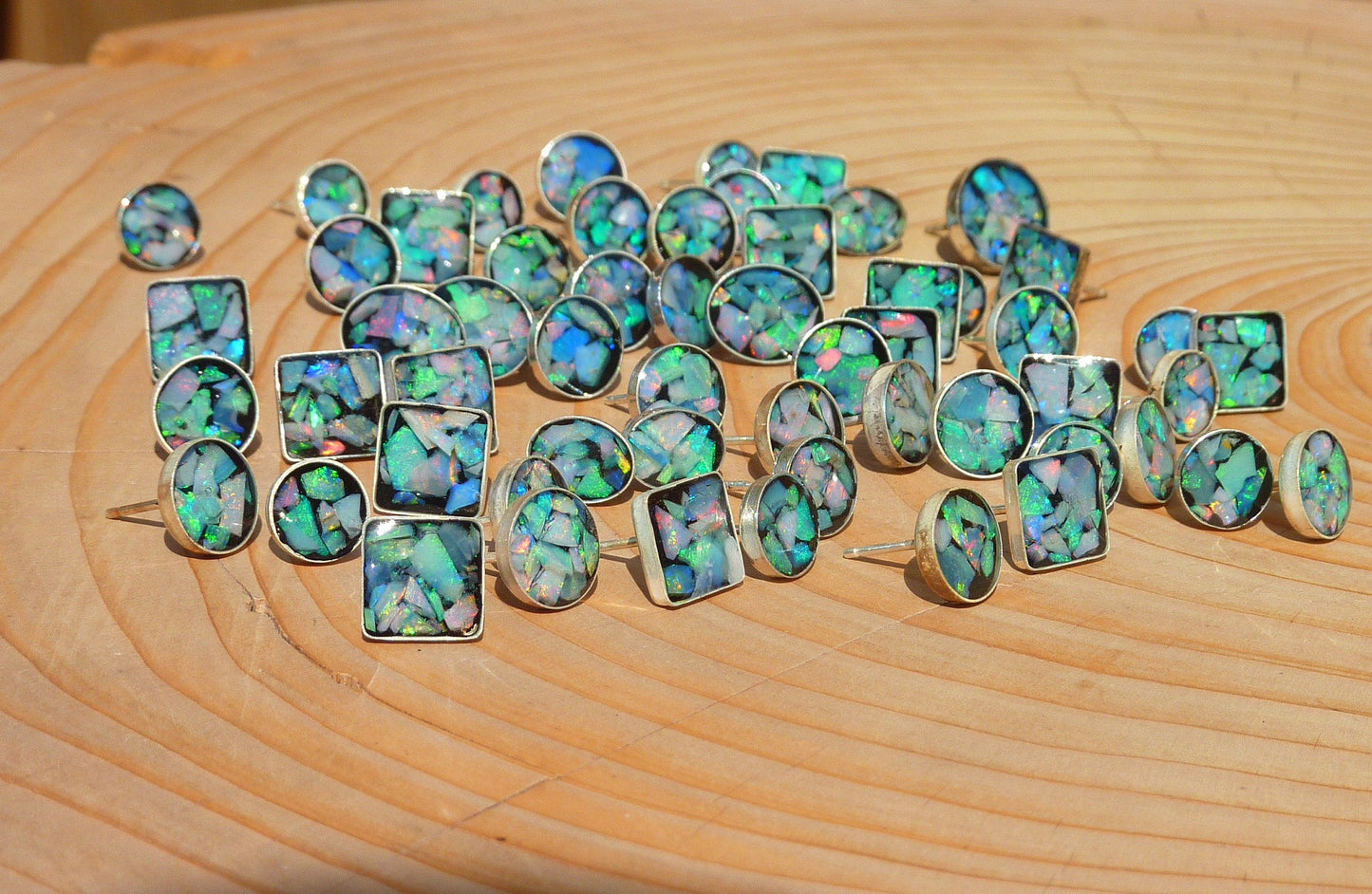 Opal inlay stud earrings