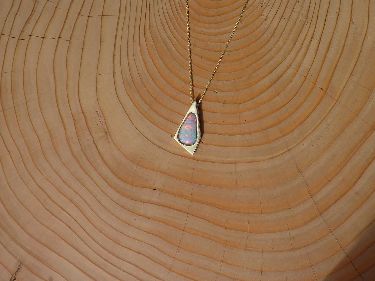 9k gold solid gem Opal Valley opal pendant