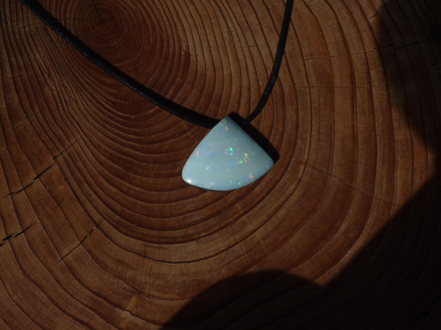 Opalised shell doublet pendant