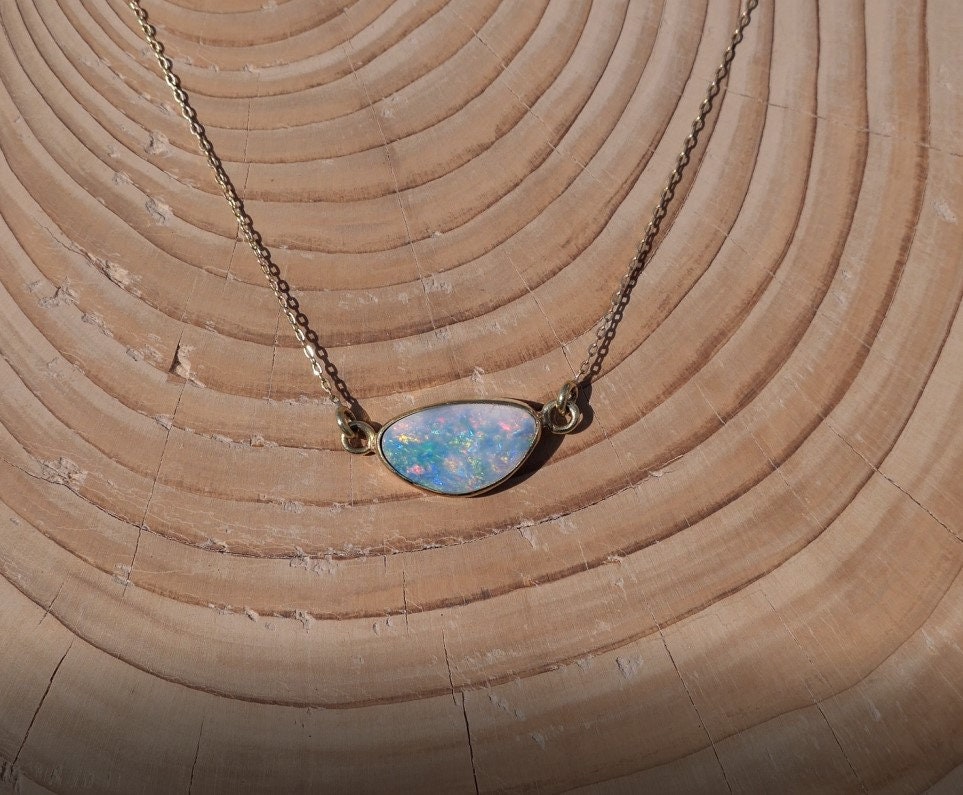 18k gold opal doublet pendant