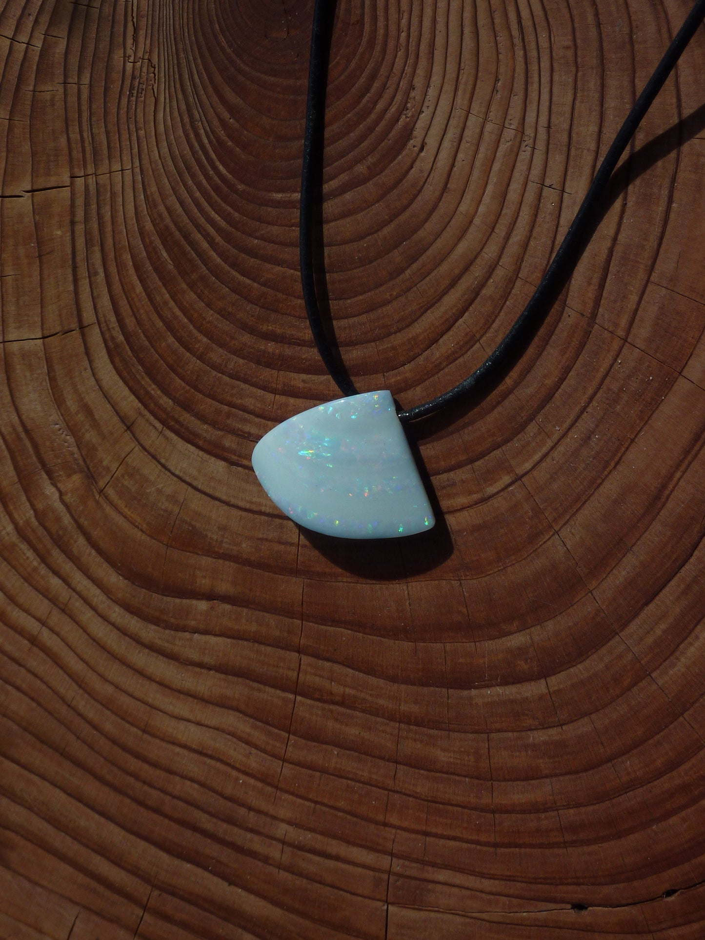 Opalised shell doublet pendant