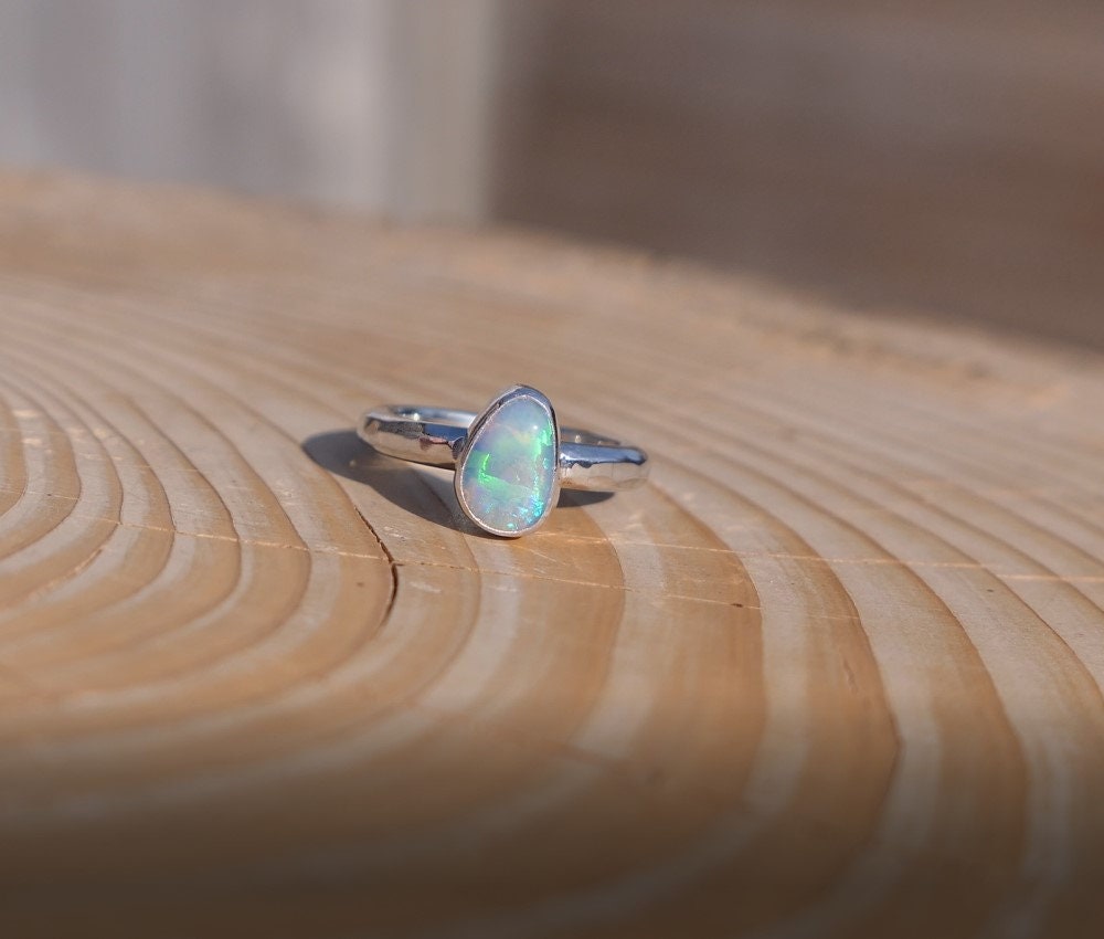 Solid opal ring size K