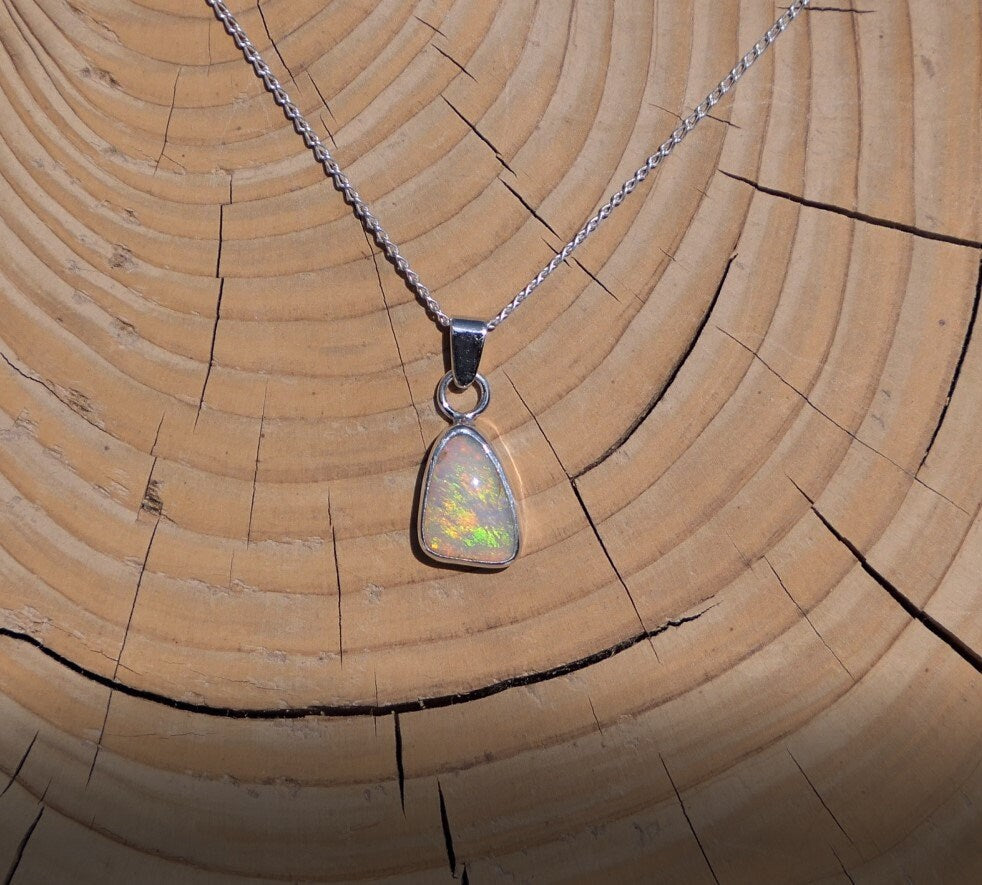 Silver Mintabie solid Opal necklace